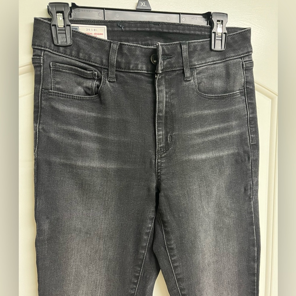 GAP Universal Jegging Midrise size 8L 29 gray